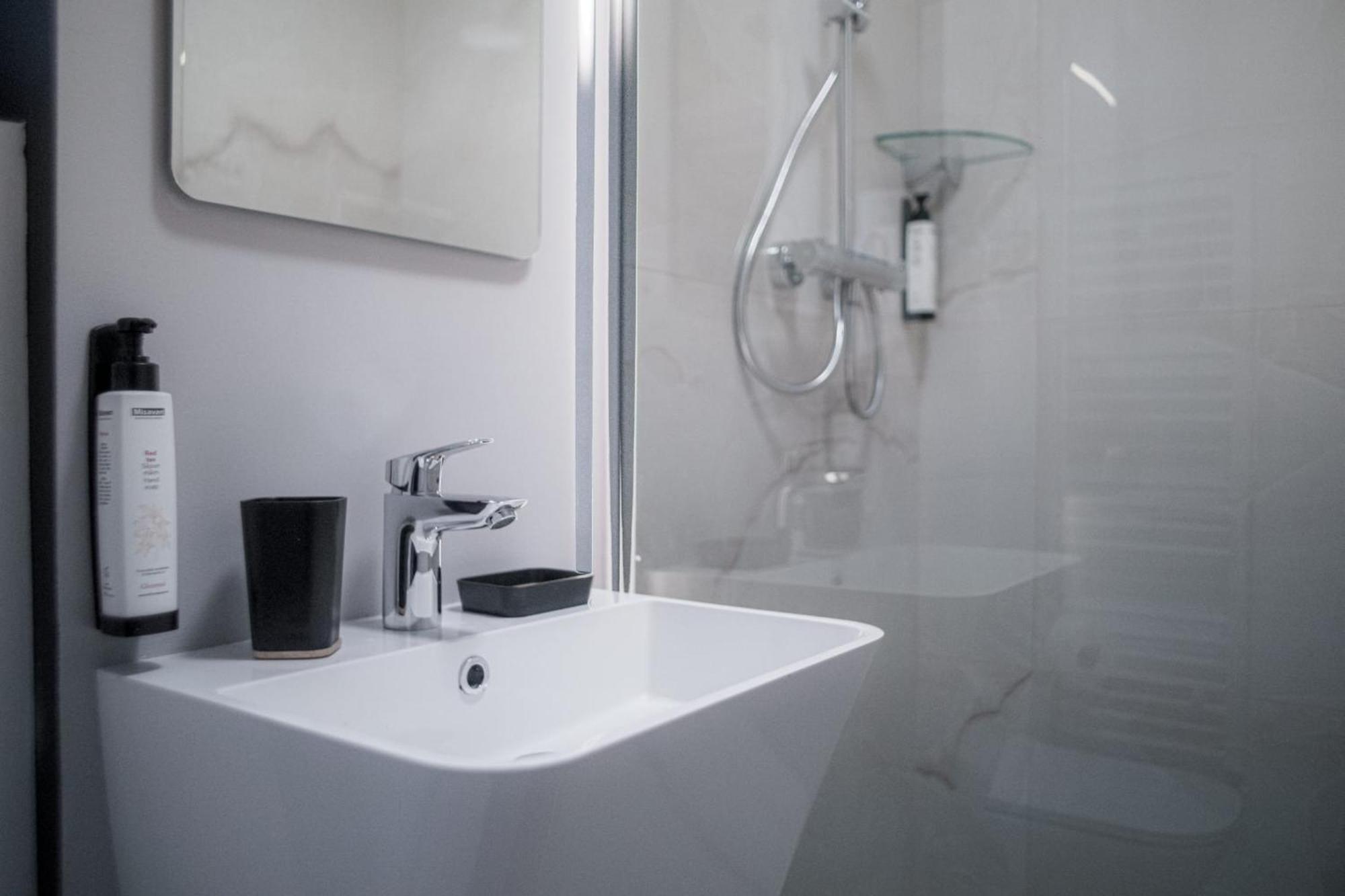Nisa Kub Residence Hărman Εξωτερικό φωτογραφία
